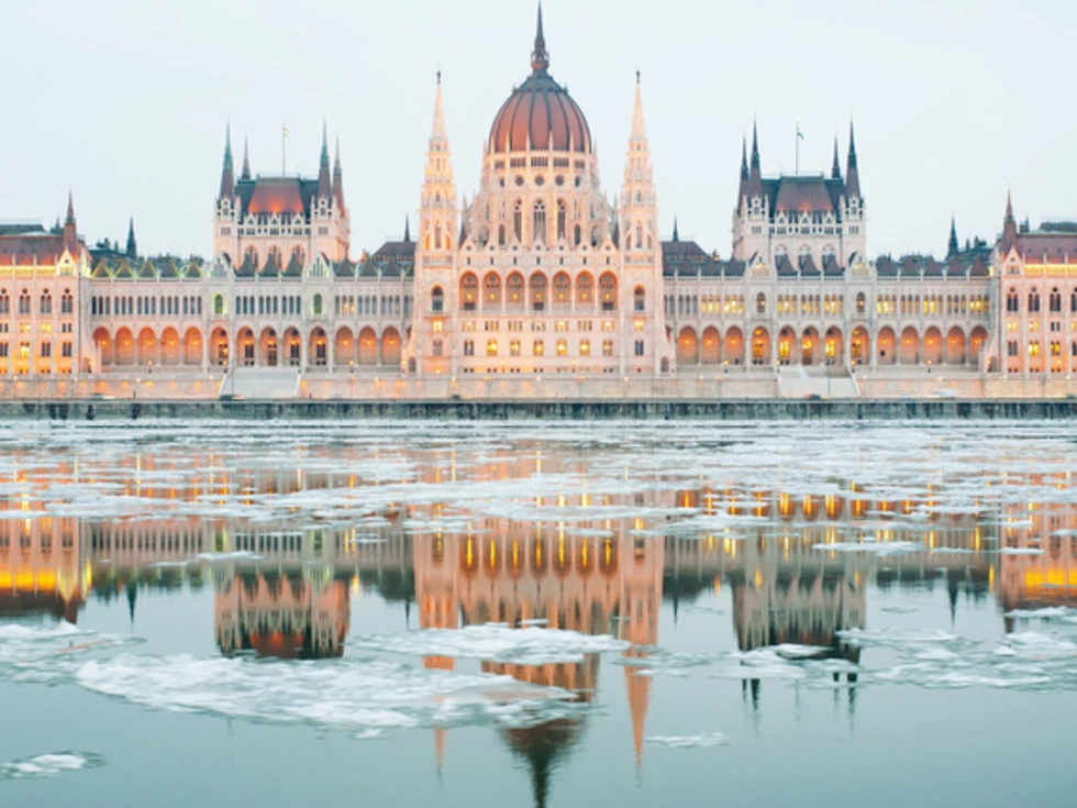 travel program image
