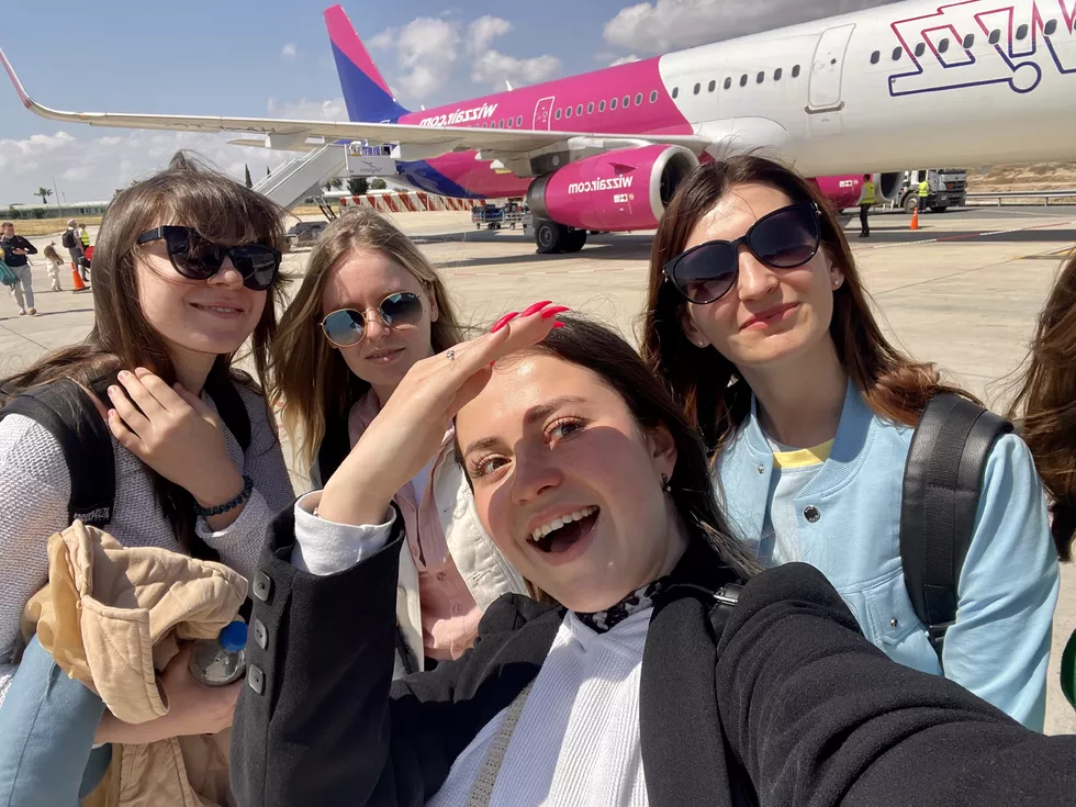 travel program image