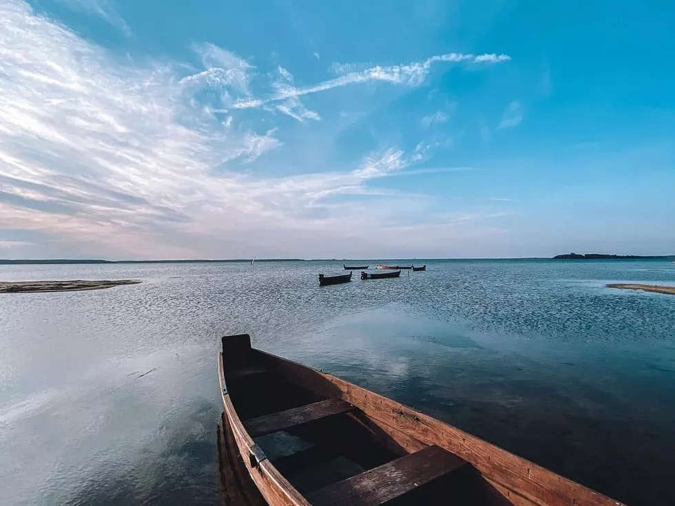 travel program image