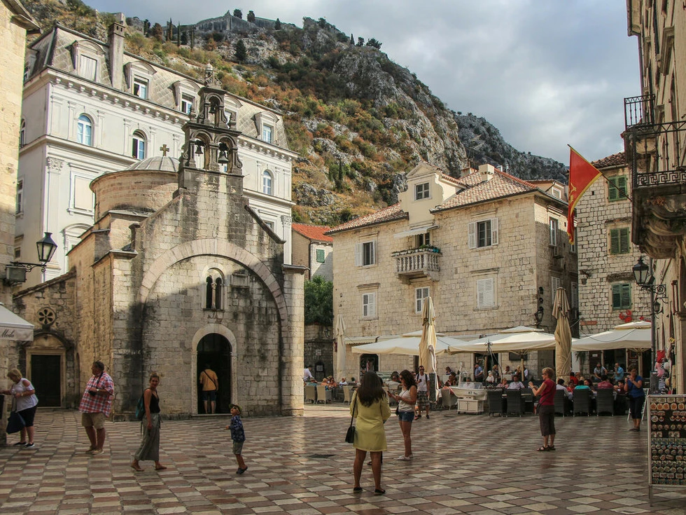 travel program image