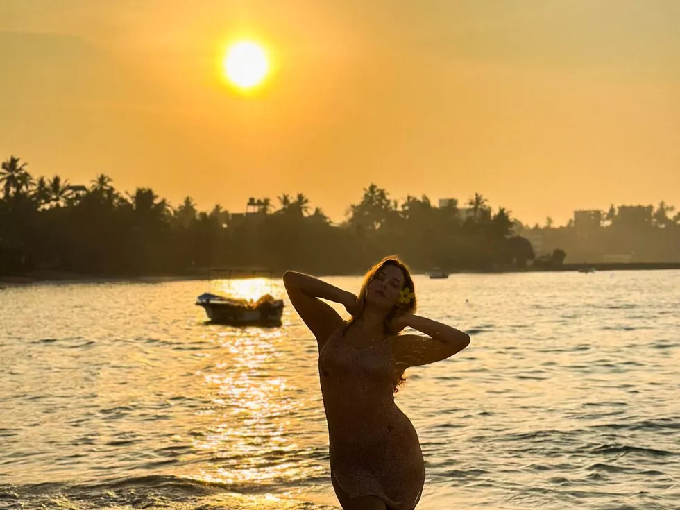 travel program image