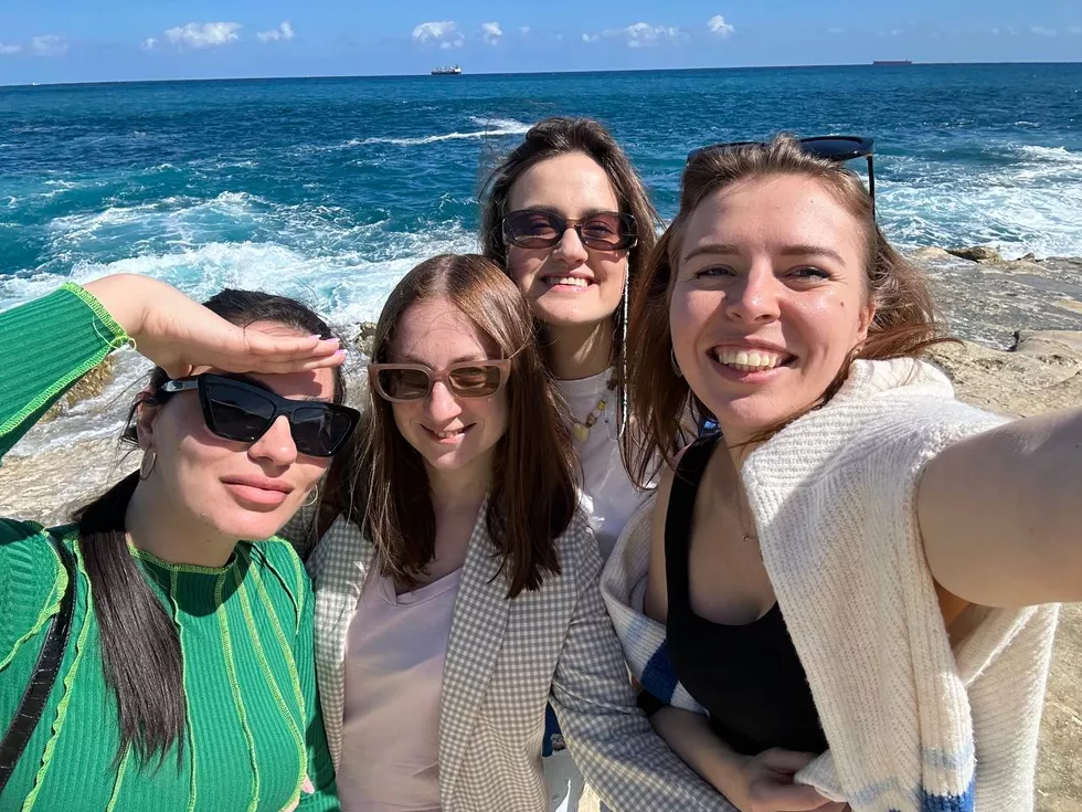 travel program image