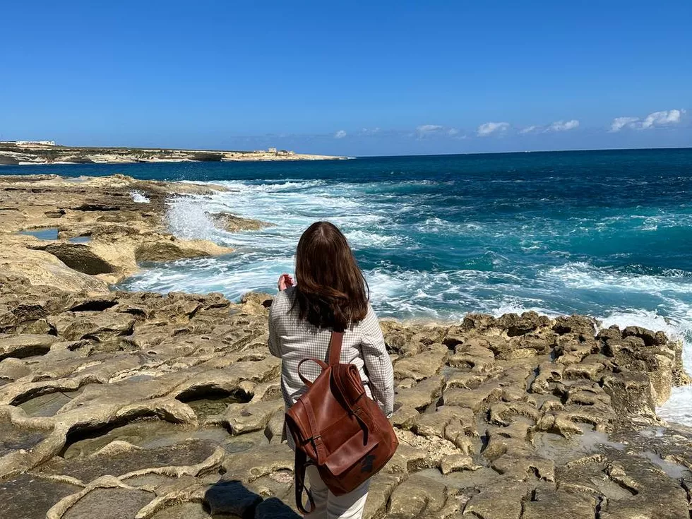 travel program image