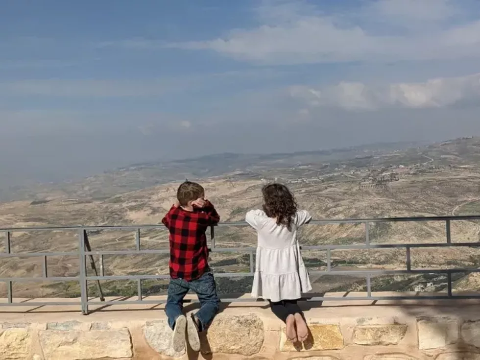 travel program image