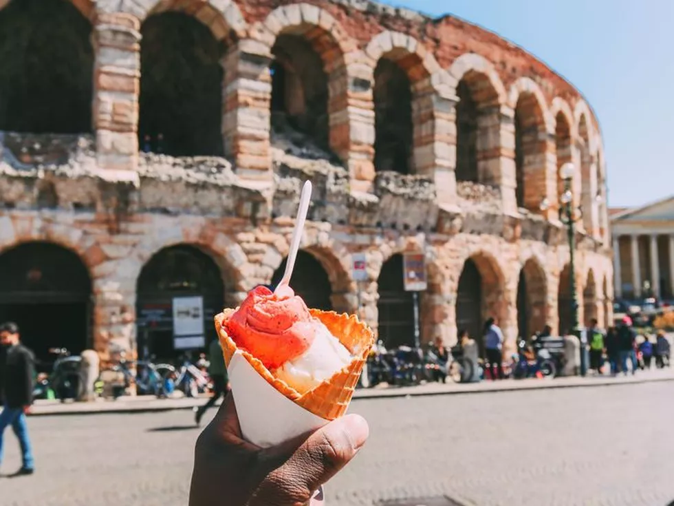 travel program image