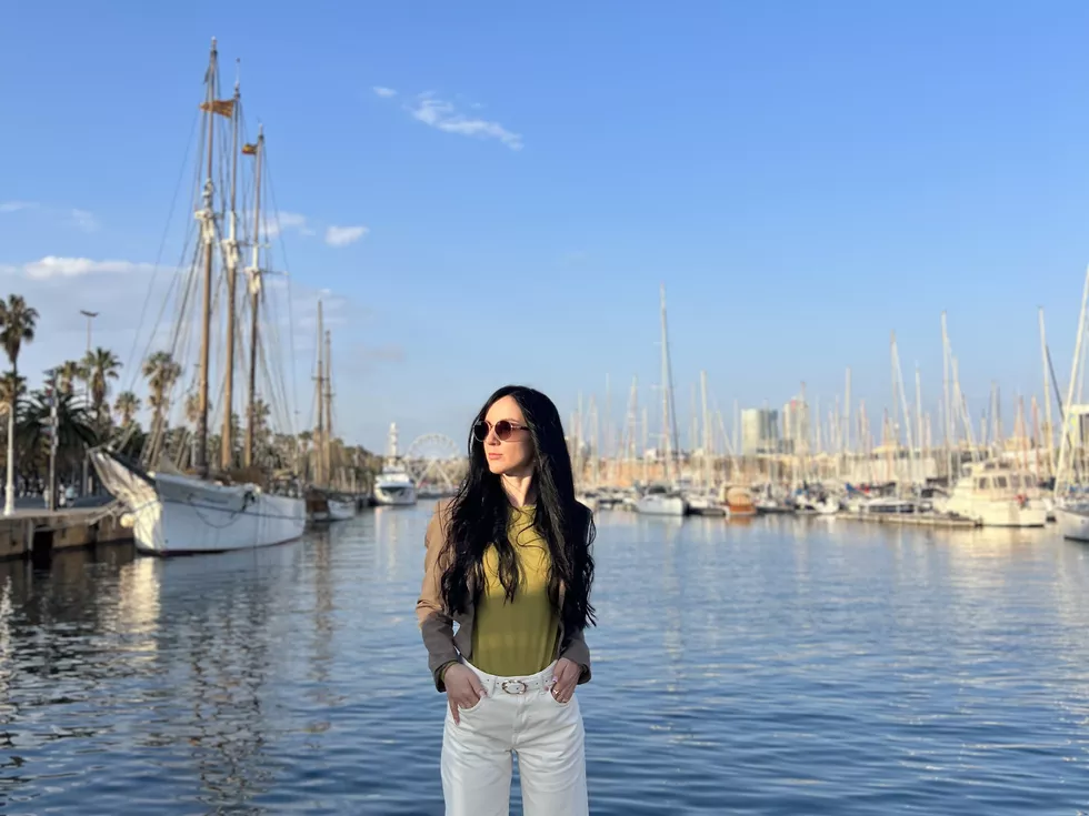 travel program image