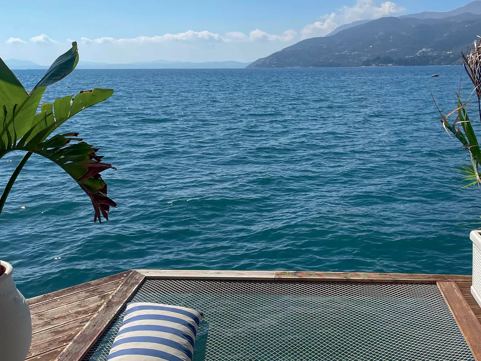 travel program image