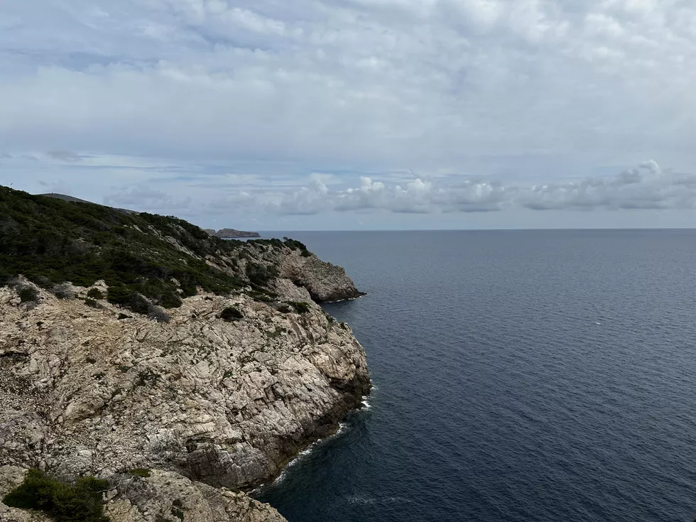 travel program image