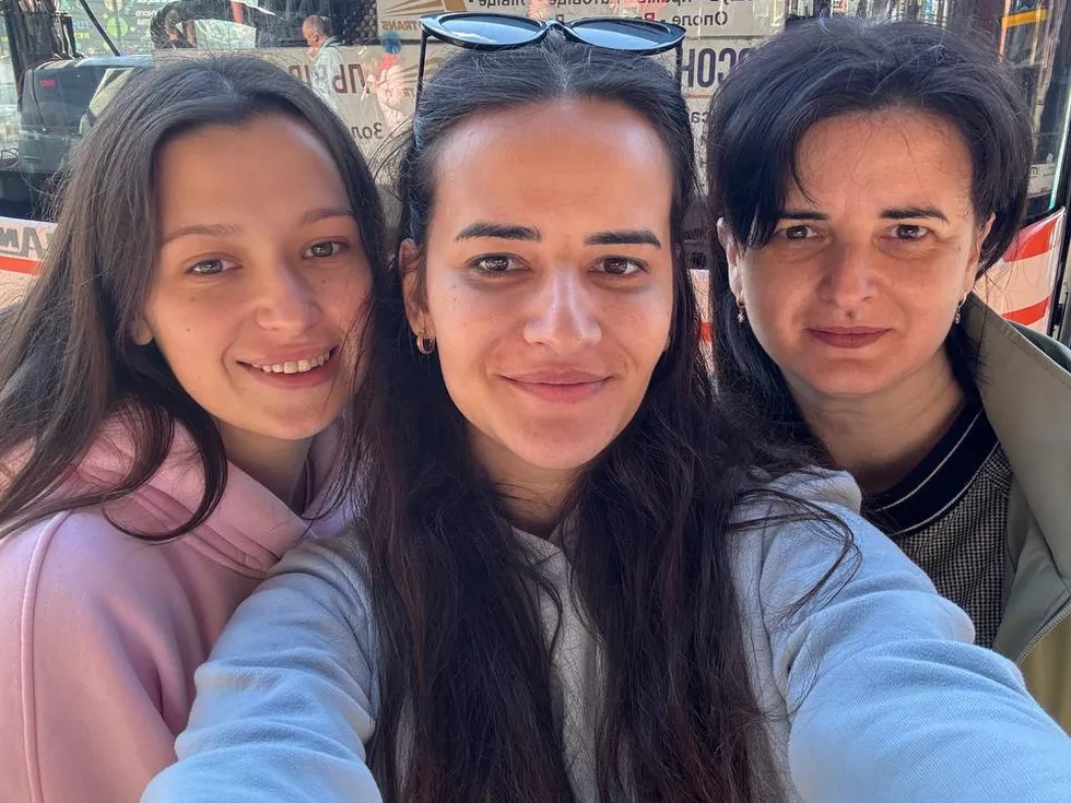 travel program image