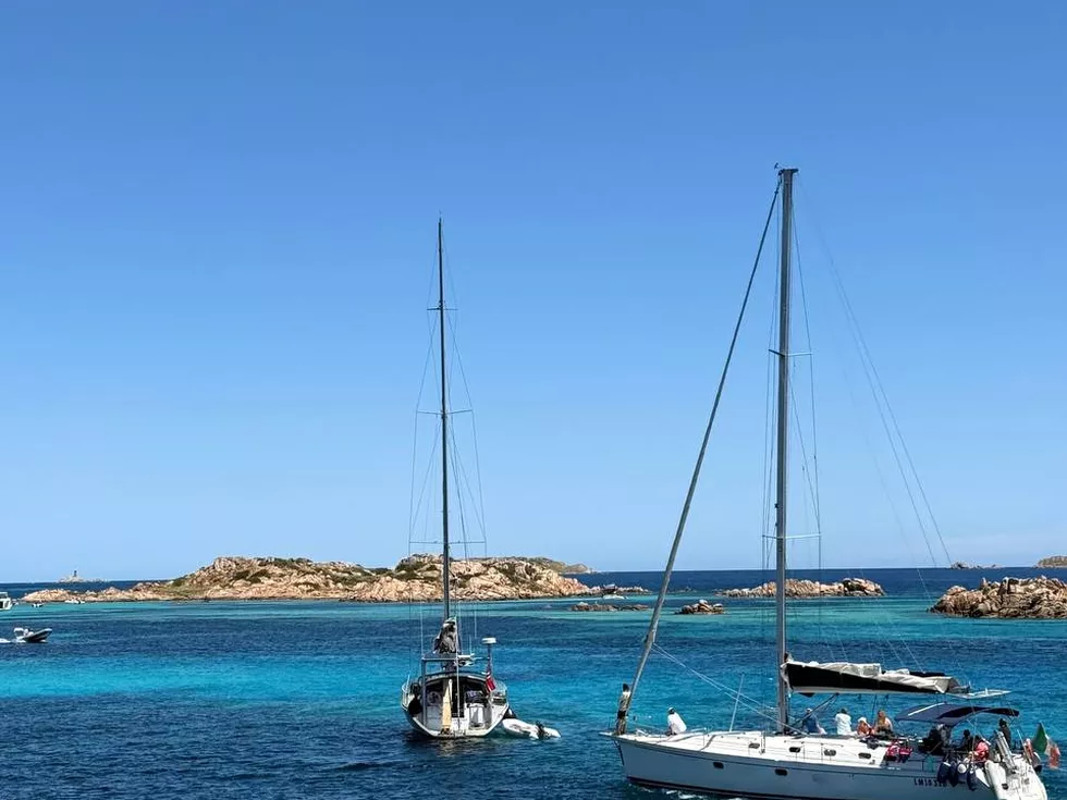 travel program image