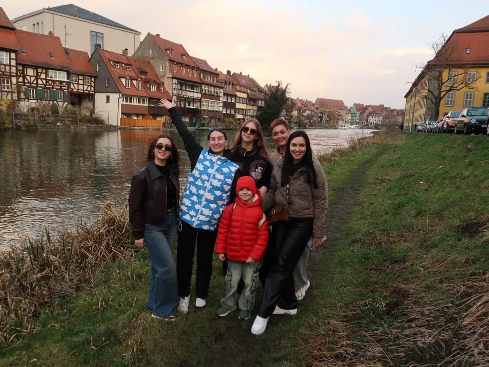 travel program image