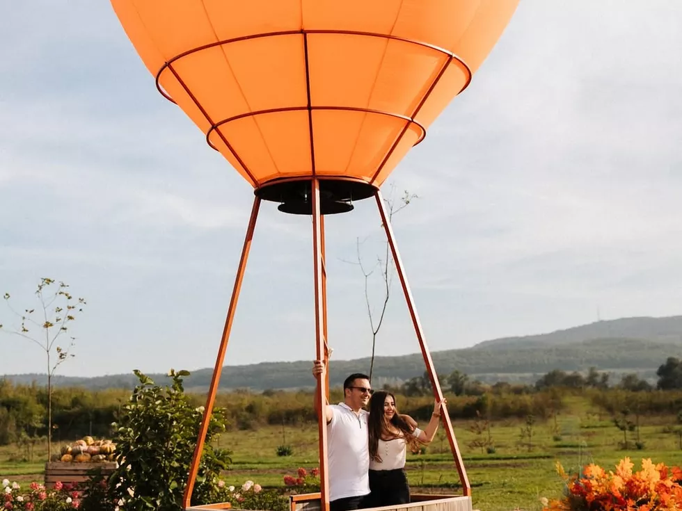 travel program image