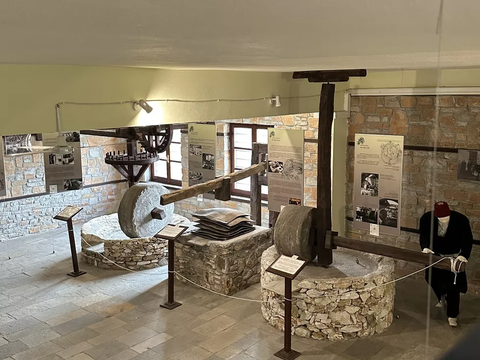 travel program image