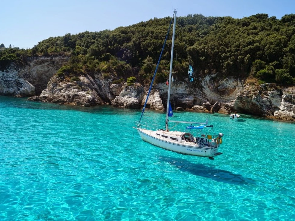 travel program image