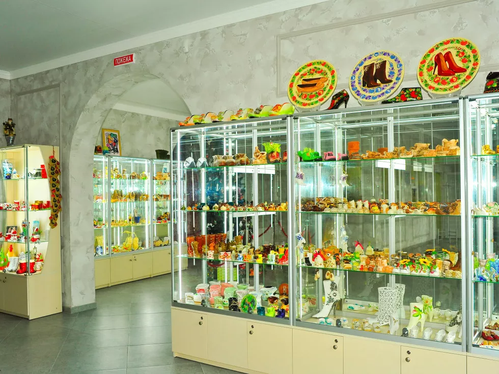 travel program image