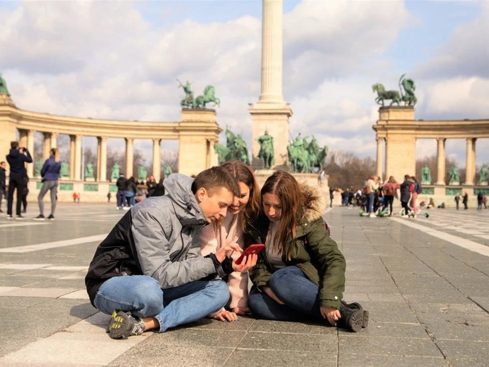 travel program image