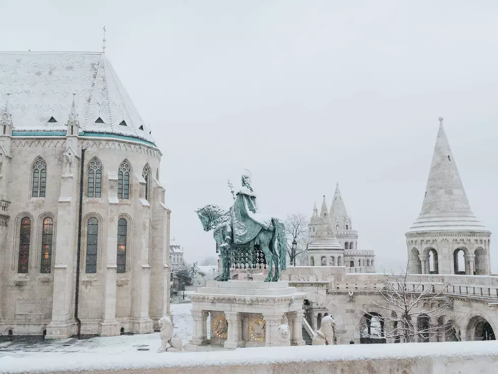 travel program image