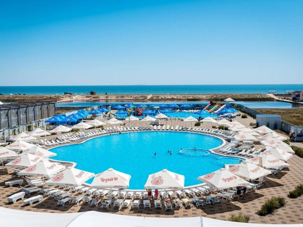 travel program image