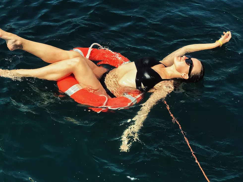 travel program image