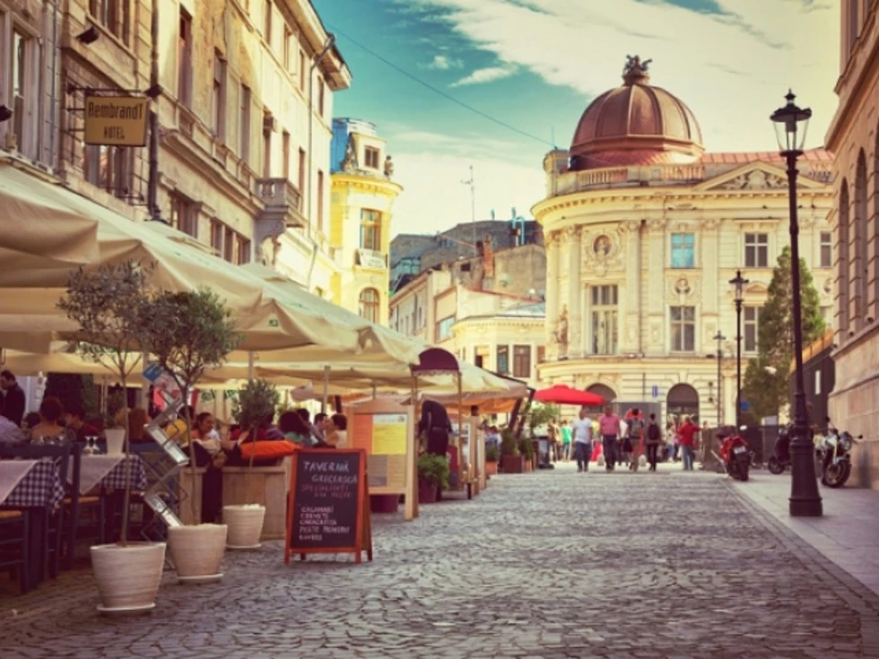 travel program image