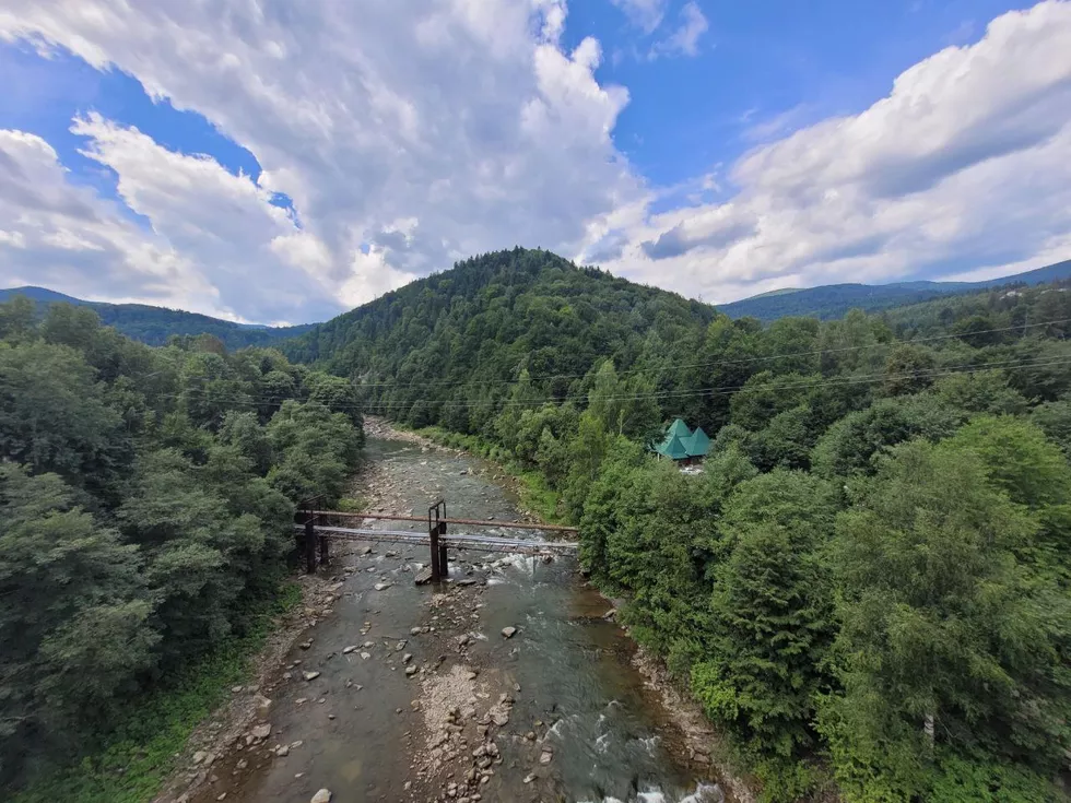 travel program image