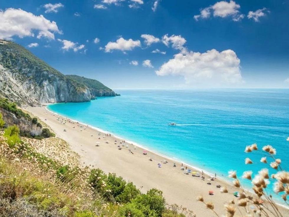 travel program image