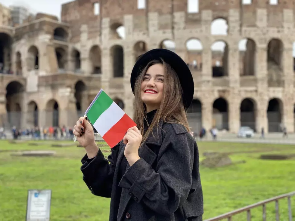 travel program image