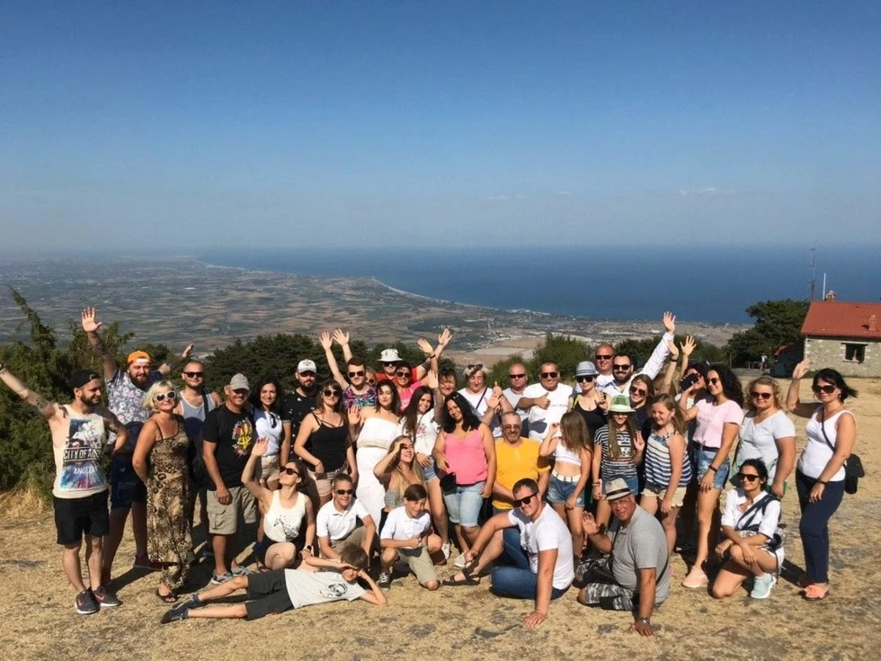 travel program image