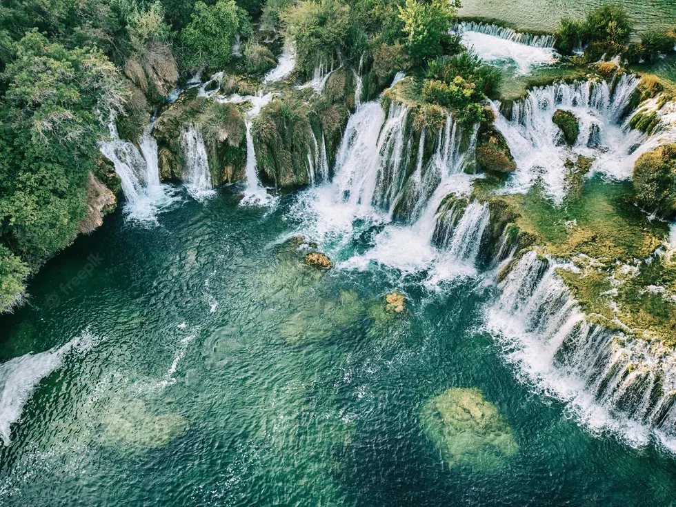 travel program image