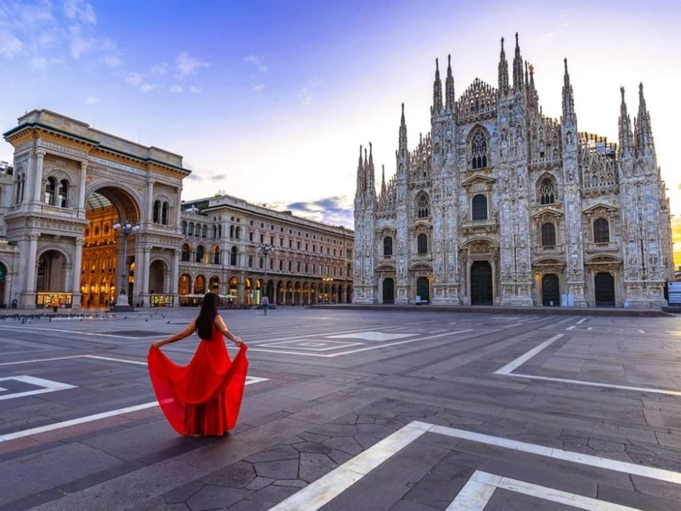 travel program image