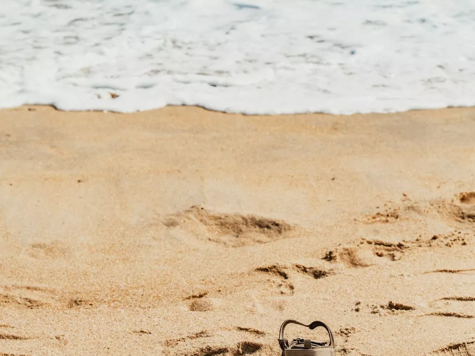 travel program image