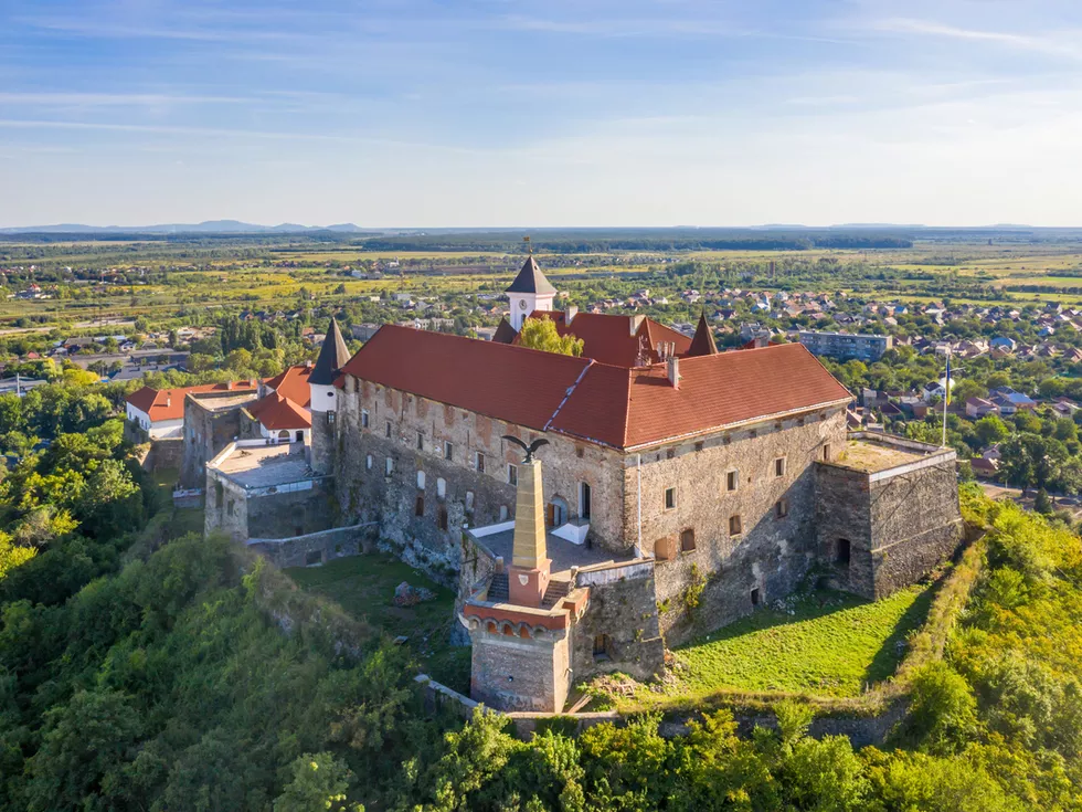 travel program image