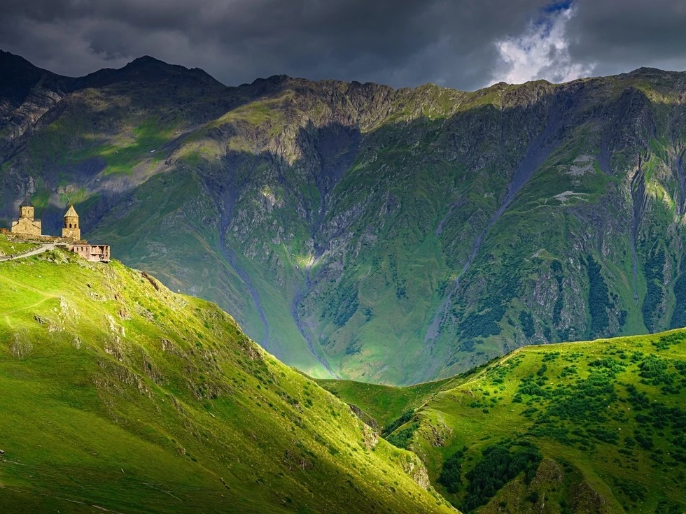 travel program image