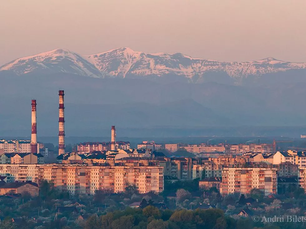 travel program image