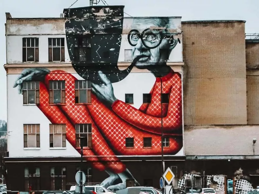 travel program image