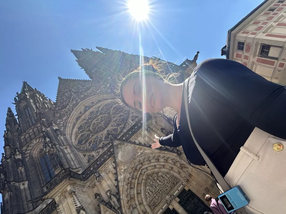 travel program image