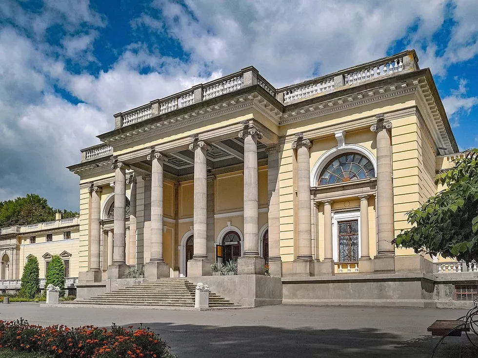 travel program image