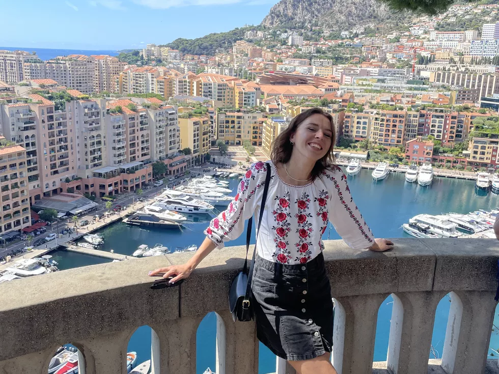 travel program image