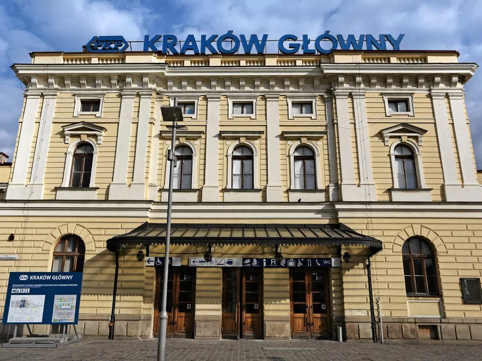 travel program image