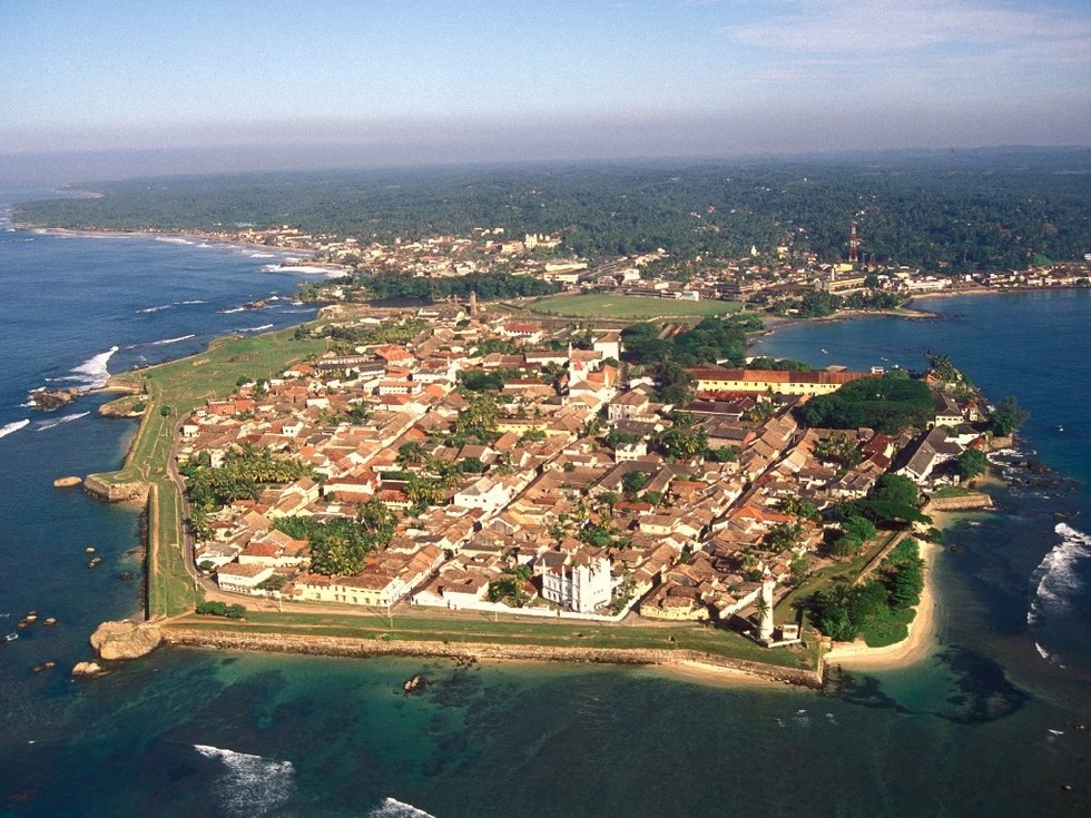 travel program image