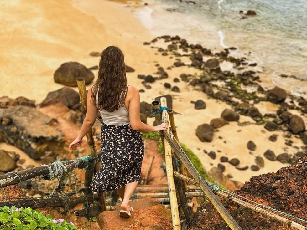 travel program image