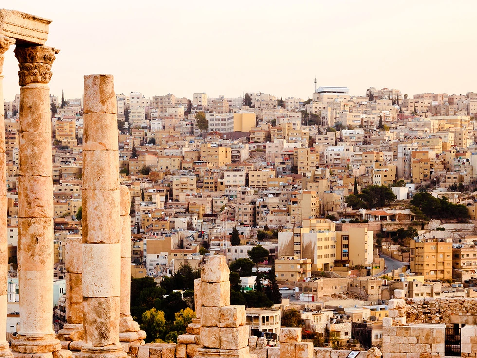 travel program image